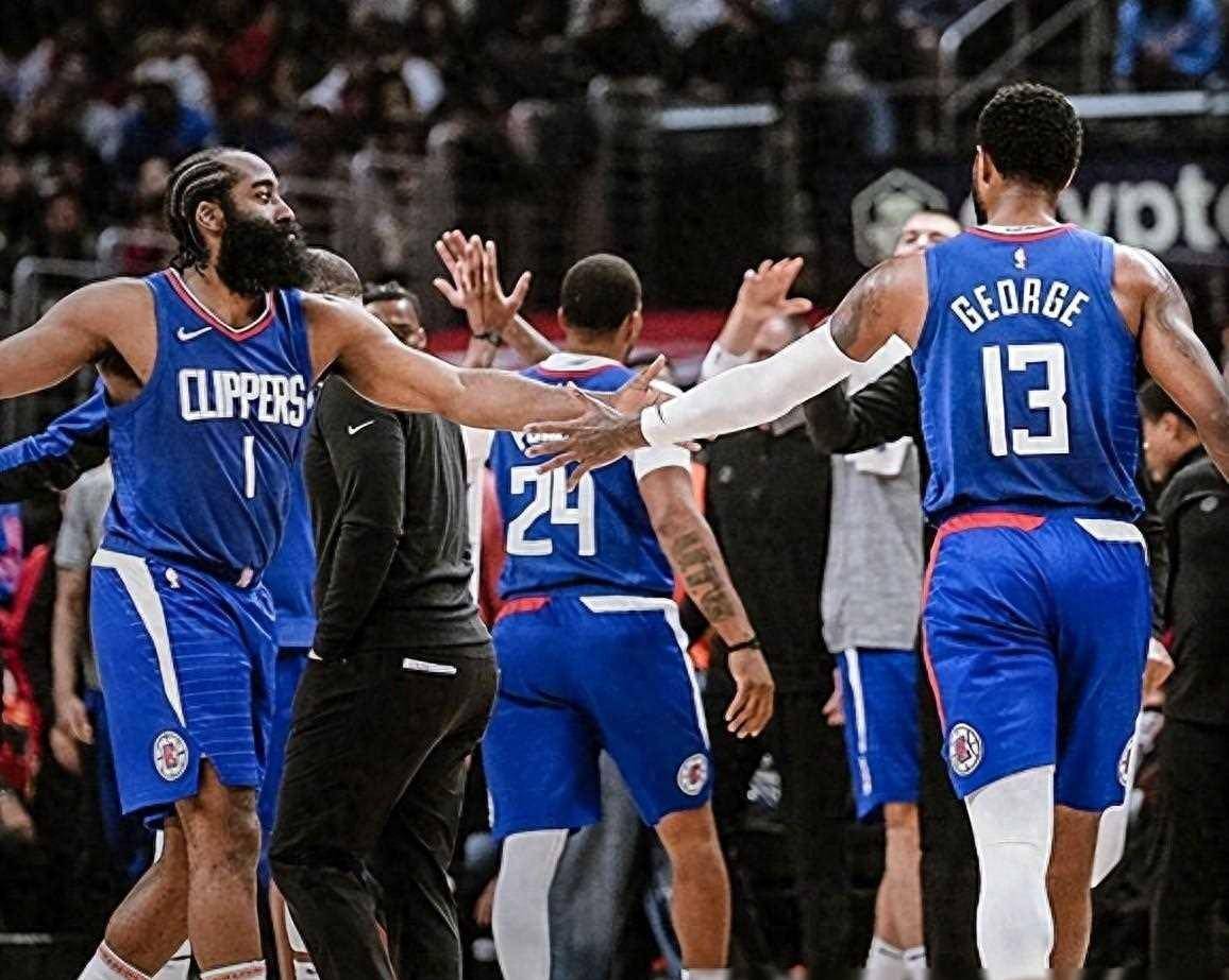 快船主场逆转! 快船主场逆转!