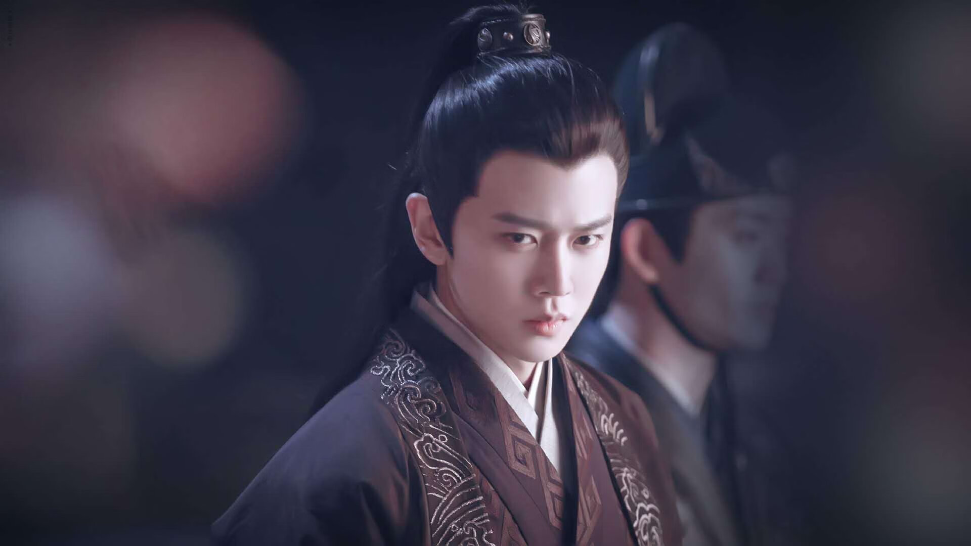 Kaiyun APP-“英超争冠组厮杀激烈，悬念持续升温”，英超冠军联赛赛程