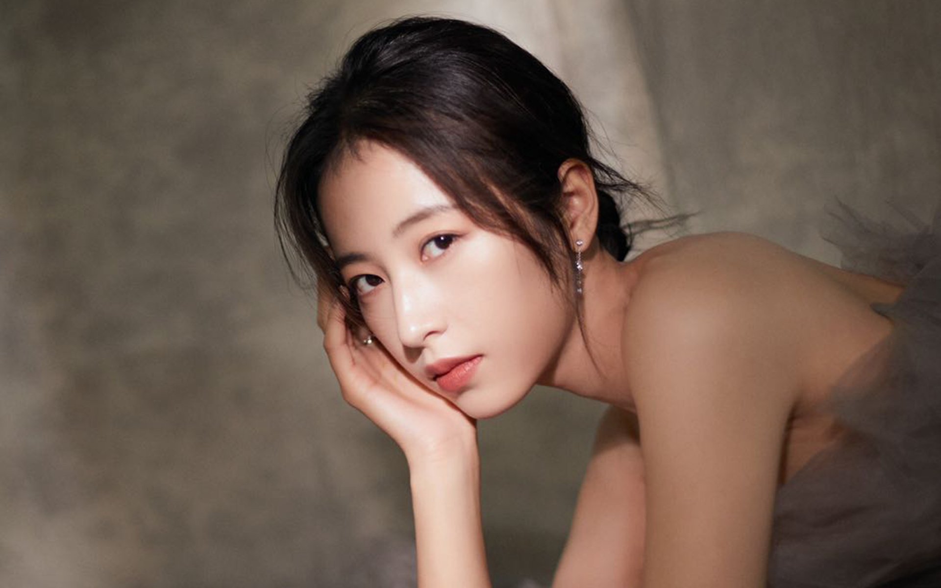 开云平台-步行者逆转热火，全明星赛前哨战中哈利伯顿三分雨不断，哈利伯顿2k