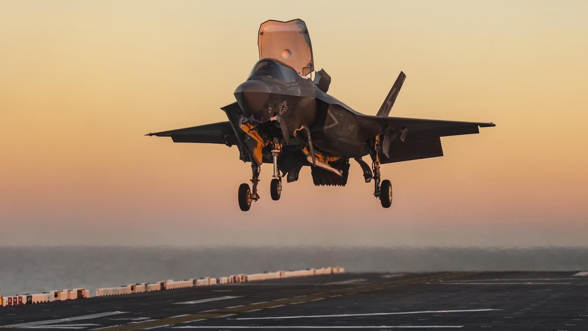 开云中国大陆-加拿大队的崛起之路：如何在未来五年内成为世界强队，加拿大队首发